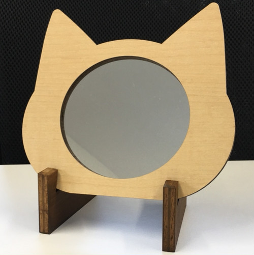 猫の顔型ミラー